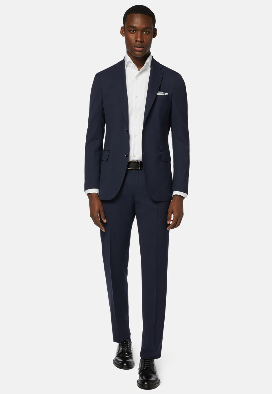 Suit In Pure Travel Wool, , hi-res